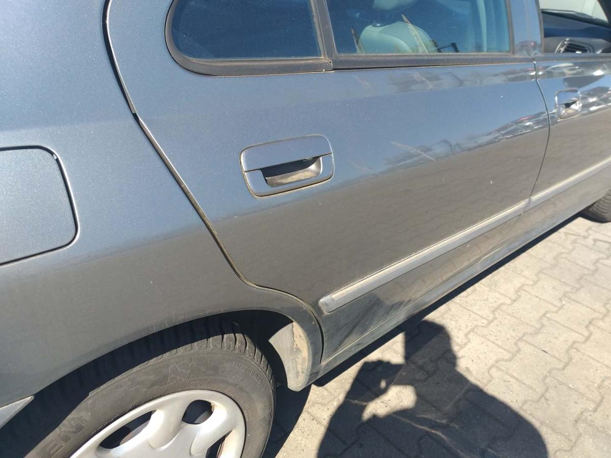 Peugeot 406 original T&uuml;r hinten rechts EZDC Gris Hades Limousine Rohbau Bj.2002